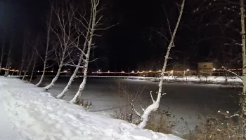 Вечерняя прогулка по небольшому парку в Ново-Талицах